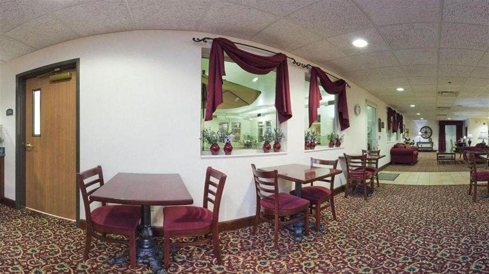 Holiday Inn Express Fairfield By Ihg מראה חיצוני תמונה