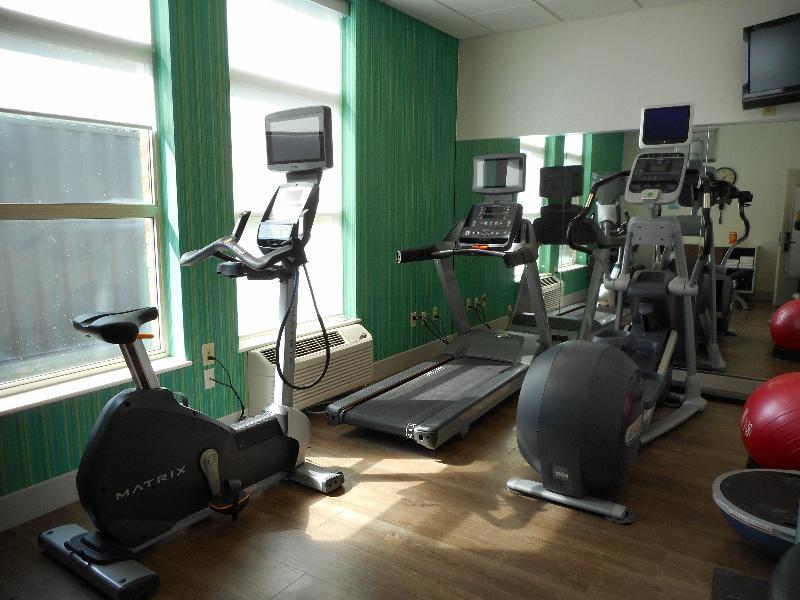 Holiday Inn Express Fairfield By Ihg מראה חיצוני תמונה
