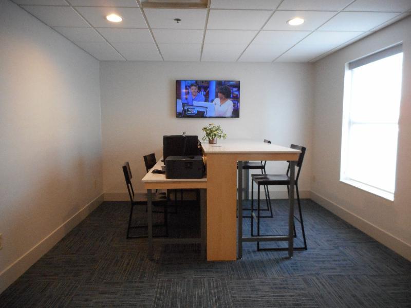 Holiday Inn Express Fairfield By Ihg מראה חיצוני תמונה